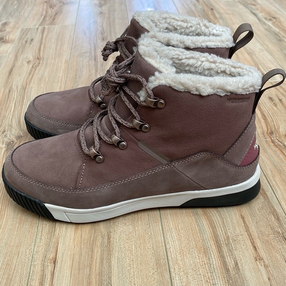 NWOB🍁THE NORTH FACE Women's Mid Lace Insulated Waterproof Boots Size 9 - Picture 4 of 16
